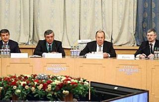 Afganistan barış görüşmelerine katılan ülkelerden...