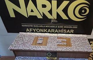 Afyonkarahisar’da polisin durdurduğu araçtan binlerce...