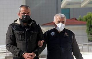 AK Parti İstanbul İl Başkanlığını işgal eden...