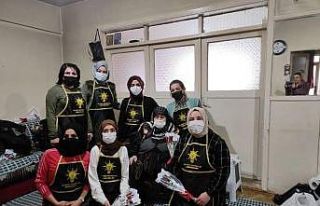 AK Parti Yıldırım yaşlılara sahip çıkıyor