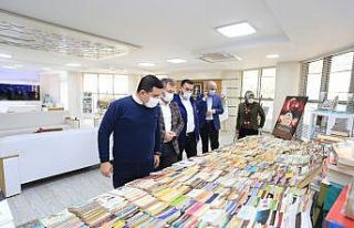 AK Parti’den 5 bin kitap bağışı