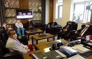 AK Partili Ahlatçı: "Aşılama sayesinde hastalığı...