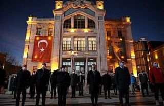 Aksaray 19.21’de İstiklal Marşı için kilitlendi