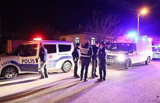 Aksaray’da yaşlı çift kafalarından vurulmuş...