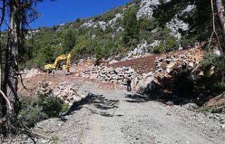 Alanya kırsalında yol hasreti bitti
