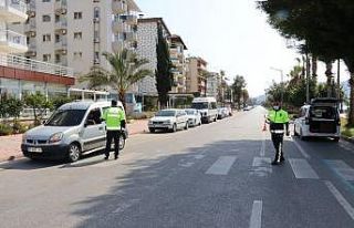 Alanya’da hafta sonu yasağa uymayanlara ceza yağdı