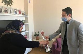 Altıntaş’ta şehit aileleri ziyaret edildi