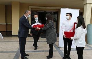 ‘Anadolu gönül yolu’ projesinin ay-yıldızlı...