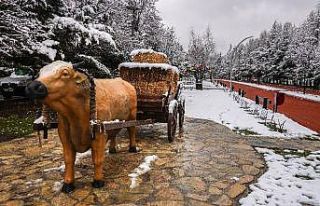 Ankara’daki kar yağışı kartpostalları aratmadı