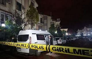 Antalya’da bir evde 4 kişinin cesedi bulundu