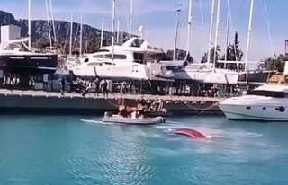 Antalya’da dalga yüzünden batan balıkçı teknesindeki...