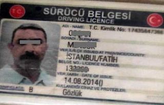 Aranan şüpheli sahte ehliyet verdiği polislere...