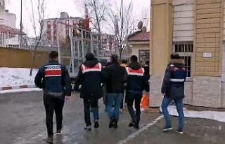 Ardahan’da terör propagandasına 2 gözaltı