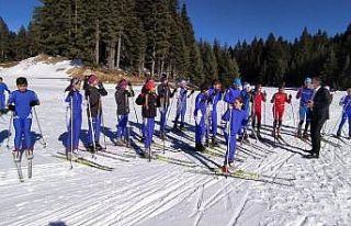 Arkut Dağı Kayaklı Koşu Merkezi, sporcu fabrikası...