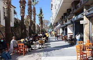 Aydın normalleşti, esnafın yüzü güldü