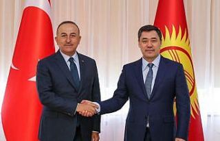 Bakan Çavuşoğlu, Kırgızistan Cumhurbaşkanı...