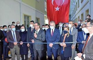 Bakan Kasapoğlu, Emet KYK Yurdu’nun açılışını...
