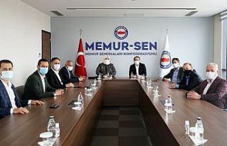 Bakan Selçuk’tan Memur-Sen’e ziyaret