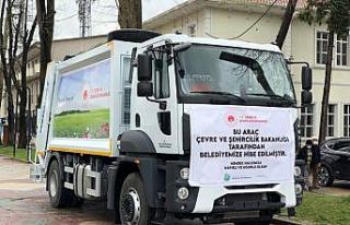 Bakanlıktan Hendek Belediyesine hibe araç desteği