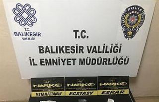 Balıkesir’de 9 şüpheliye uyuşturucu operasyonu