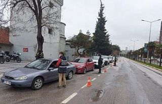 Balıkesir’de pazar günü izinsiz sokağa çıkan...