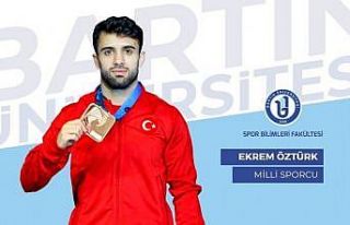 Bartın Üniversitesi öğrencisi Ekrem Öztürk,...