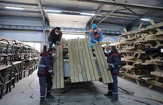 Başakşehir’de atıklar hediyeye dönüşüyor