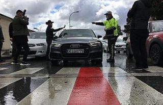 Başakşehir’de ‘Yayalar Kırmızı Çizgimizdir’...