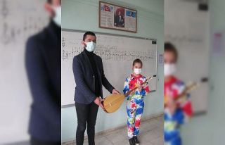 Başarılı kursiyer ödüllendirildi