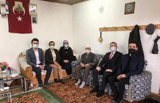 Başkan Ceyhun: "Milletçe aziz şehitlerimize...