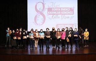 Başkan Doğan kadın yol arkadaşlarıyla bir araya...