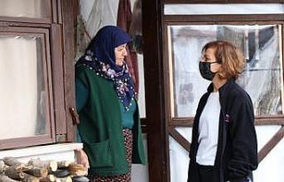Başkan Köse sıkıntı ve talepleri yerinde dinliyor