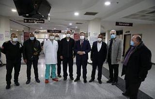 Başkan Palancıoğlu, sağlık çalışanlarını...