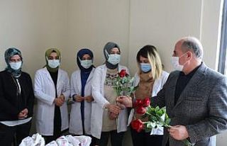 Başkan Yaptırmış 8 Mart Kadınlar Gününü kutladı