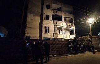 Başkasıyla evlendirilmek istenince sevgilisiyle...