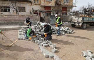 Belediye ekipleri hafta sonu saha çalışmalarını...