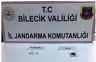 Bilecik’te 2 şahsın üzerinde uyuşturucu madde...