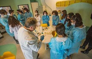 Bilim Merkezi deneme eğitimlerine başladı