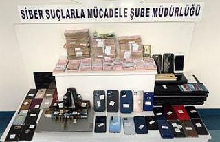 Bin 350 lira maaşla hesaplarında milyonları taşıdılar