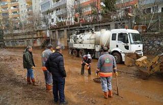 Bingöl Belediyesi’nden yoğun sel mesaisi
