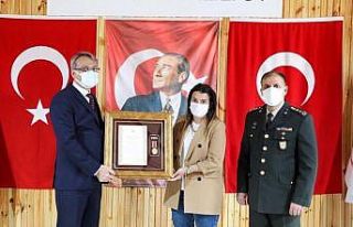 Bingöl’de idlib şehitlerinin ailelerine "Devlet...