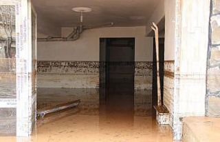 Bingöl’de selin verdiği zarar gün ağırınca...