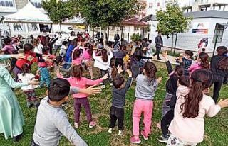 ‘Bir Tutam Mutluluk’ projesi ile çocukların...