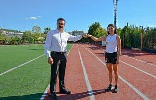 Bozkurt, oryantiring sporundaki başarısı ile dikkat...