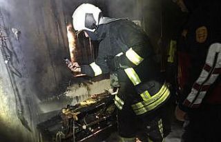 Bucak’ta yangın: 7 kişi dumandan etkilendi