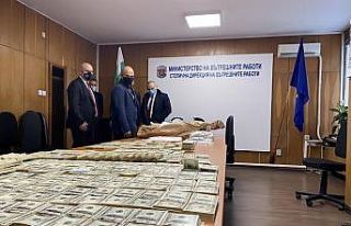 Bulgaristan’da üniversite matbaasında milyonlarca...