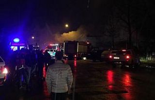 Bursa’da fabrika yangını...Milyon değerindeki...