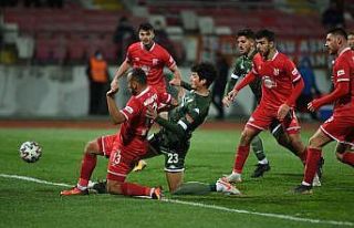 Bursaspor’un attığı 5 şutun 1’i gol oluyor