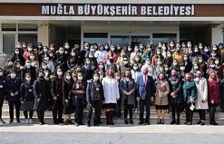 Büyükşehir’de gün kadınların