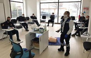 Büyükşehir’in ilk yardım eğitimleri başladı